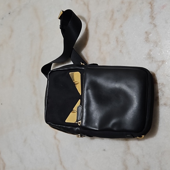 Fendi man bag - Picture 3 of 3